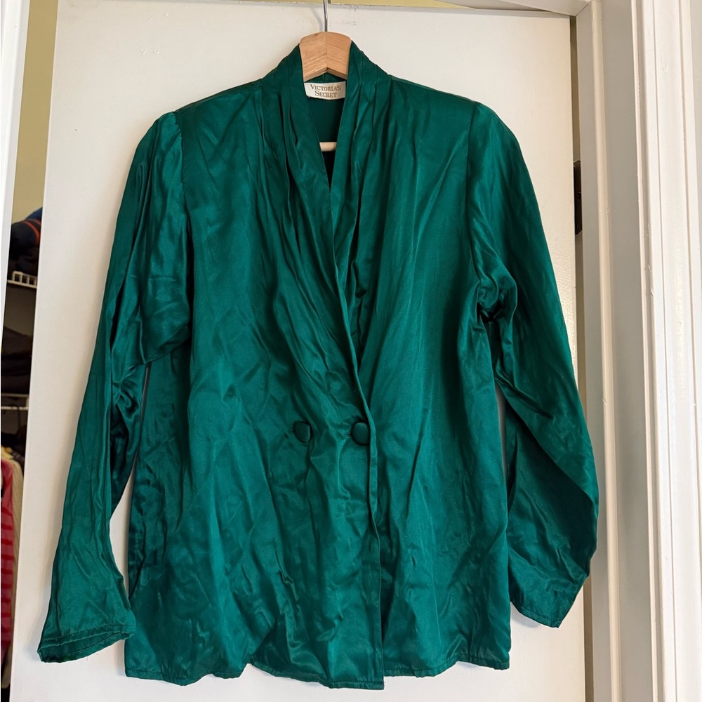 GOLD LABEL Victoria Secret Vintage 100% Silk Green Button Blouse